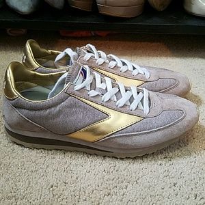 Womens Brooks Vanguard Classic/Retro Sneakers